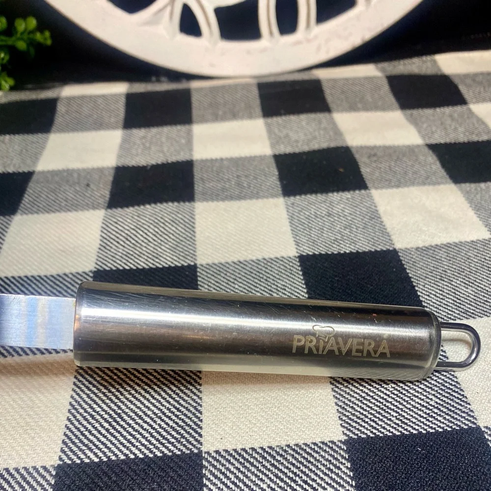 Priavera durable spatula
